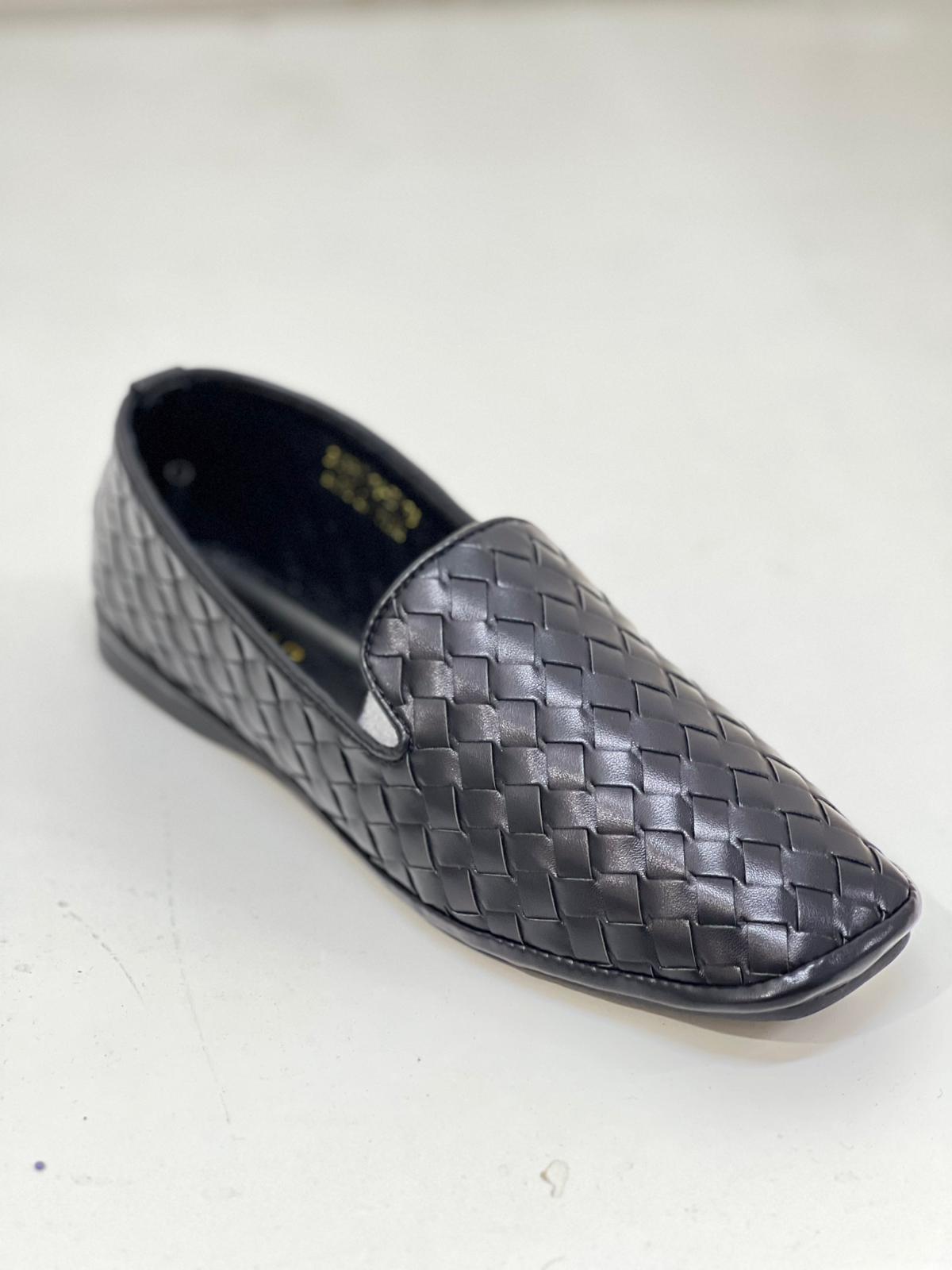 FLAT نسائي