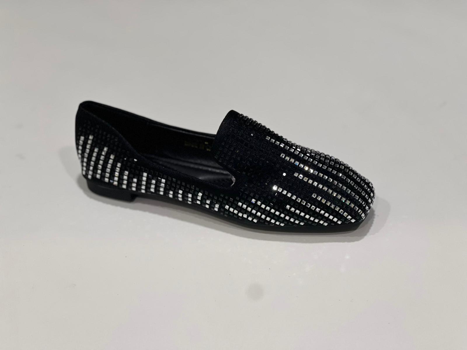 FLAT نسائي